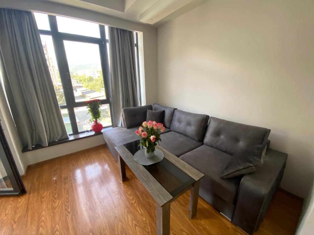 Sunny Apartment Dilijan Eksteriør billede