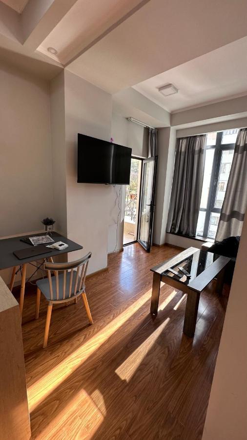 Sunny Apartment Dilijan Eksteriør billede